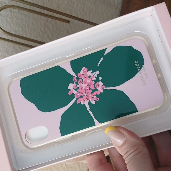 Kate Spade Black Floral iPhone 11 Pro Case - Picture 5 of 5